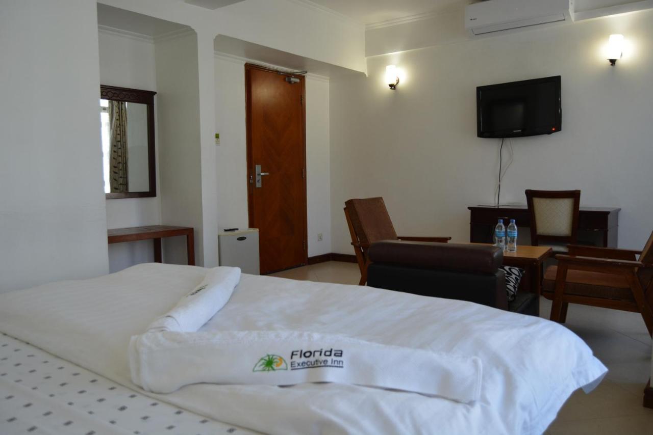 Florida Executive Inn Dar es Salaam Zewnętrze zdjęcie