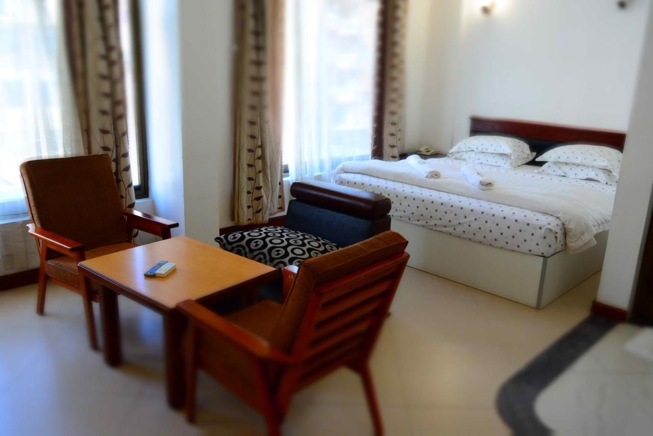 Florida Executive Inn Dar es Salaam Zewnętrze zdjęcie